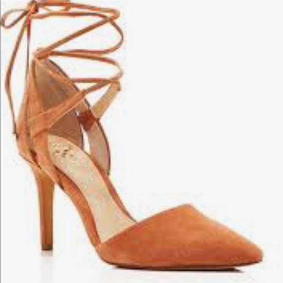 NWT!! Vince Camuto Lace up heels - Picture 3 of 7